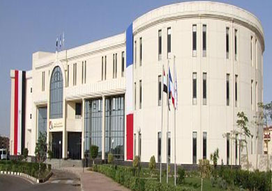 الجامعة الفرنسية ارشيفية